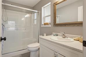 100 Carlo Pl — listing photo 32 of 59