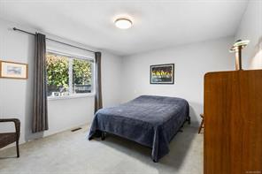 5930 Broadway Rd — listing photo 15 of 39