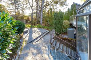 878 Denford Cres — listing photo 46 of 57