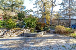 878 Denford Cres — listing photo 47 of 57
