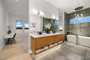 156 Golden Oaks Cres — listing photo 45 of 63