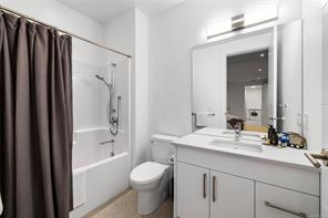 156 Golden Oaks Cres — listing photo 57 of 63