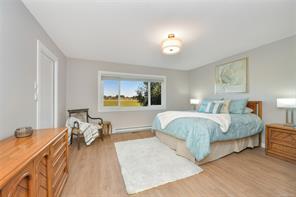 7043 Bickstan Pl — listing photo 21 of 85