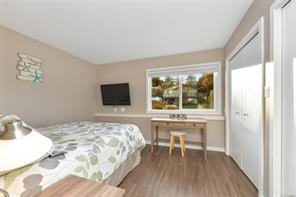 7043 Bickstan Pl — listing photo 33 of 85