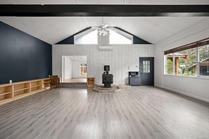 885 Lanqvist Rd — listing photo 15 of 99