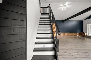 885 Lanqvist Rd — listing photo 31 of 99