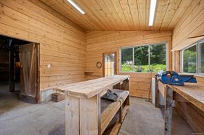 885 Lanqvist Rd — listing photo 53 of 99