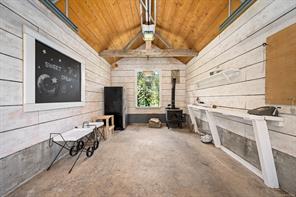 885 Lanqvist Rd — listing photo 55 of 99