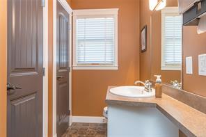 640 Esplanade Ave — listing photo 17 of 46