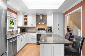 4904 Bellcrest Pl — listing photo 18 of 33