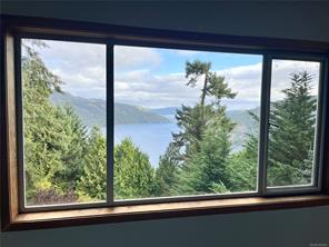 4328 Trans Canada Hwy — listing photo 14 of 30