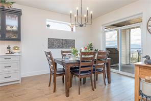 3155 Woodrush Dr — listing photo 18 of 81