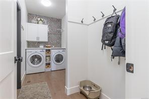 3155 Woodrush Dr — listing photo 47 of 81