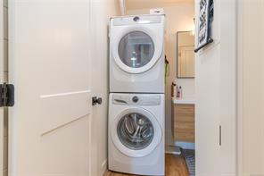 3155 Woodrush Dr — listing photo 70 of 81