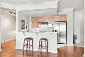 414-21 Dallas Rd — listing photo 13 of 42