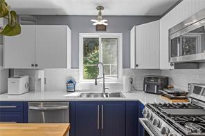 1691 Meadowood Way — listing photo 19 of 22