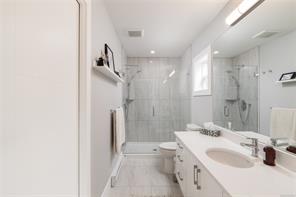 2-3031 Jackson St — listing photo 17 of 37