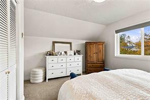 10189 West Saanich Rd — listing photo 23 of 43