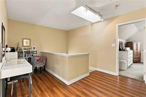 10189 West Saanich Rd — listing photo 29 of 43
