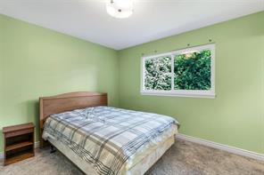 610 Vanalman Ave — listing photo 18 of 40