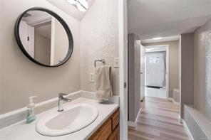 610 Vanalman Ave — listing photo 33 of 40