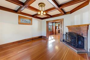 1271 McKenzie St — listing photo 13 of 78