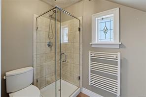 1271 McKenzie St — listing photo 47 of 78