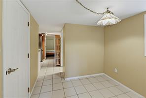 1271 McKenzie St — listing photo 54 of 78