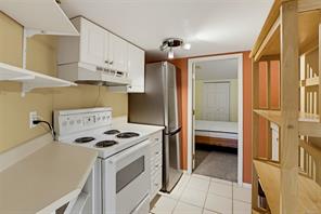 1271 McKenzie St — listing photo 55 of 78