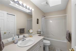 Property thumbnail 11
