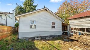 641 Dogwood St — listing photo 20 of 22