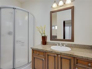 12-934 Boulderwood Rise — listing photo 15 of 25