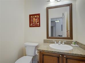 12-934 Boulderwood Rise — listing photo 18 of 25