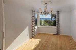 218 Beach Dr — listing photo 18 of 74