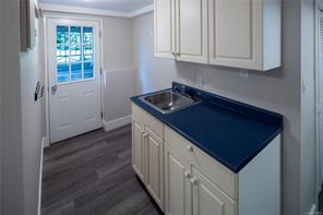 218 Beach Dr — listing photo 49 of 74