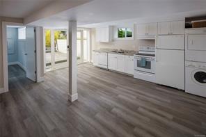 218 Beach Dr — listing photo 50 of 74