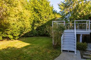 218 Beach Dr — listing photo 62 of 74