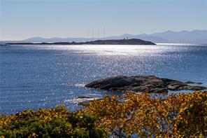 218 Beach Dr — listing photo 69 of 74