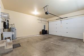 6347 Pinewood Lane — listing photo 26 of 37