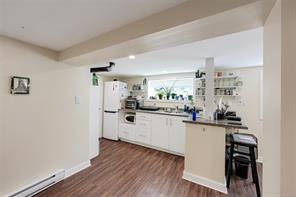 1620 Camosun St — listing photo 38 of 79