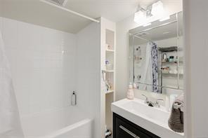 1620 Camosun St — listing photo 40 of 79