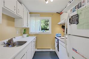 1620 Camosun St — listing photo 67 of 79