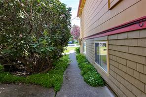 1620 Camosun St — listing photo 78 of 79