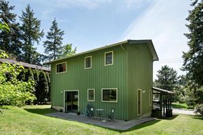 764 Mann Ave — listing photo 28 of 43