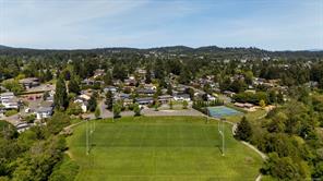 764 Mann Ave — listing photo 40 of 43