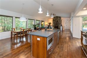 1043 Pondwood Lane — listing photo 19 of 53