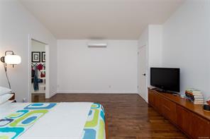 1043 Pondwood Lane — listing photo 24 of 53