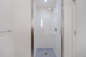 416-770 Fisgard St — listing photo 51 of 56