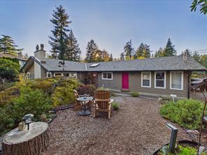 895 Brentwood Hts — listing photo 30 of 50