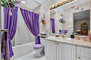 9-5608 Strathcona St — listing photo 15 of 31